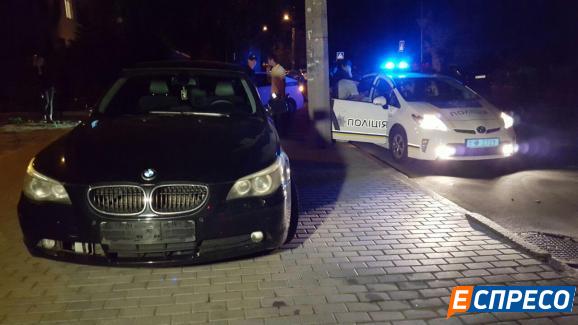 У Києві поліцейські переслідували авто з п’яними молодиками