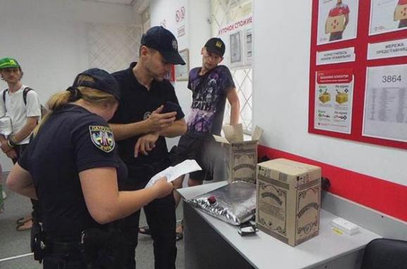 Сделали контрольную закупку полицейским