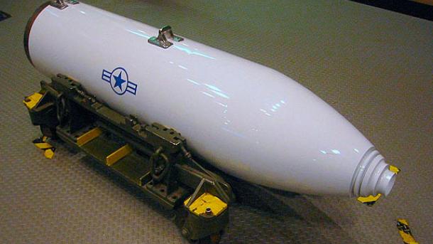 an essay on nuclear bombs The u s a and the soviet union are vying with each other in testing and producing nuclear weapons china too has recently entered the race these facts, together with the mounting rivalry and. an essay on nuclear bombs The u s a and the soviet union are vying with each other in testing and producing nuclear weapons china too has recently entered the race these facts, together with the mounting rivalry and.