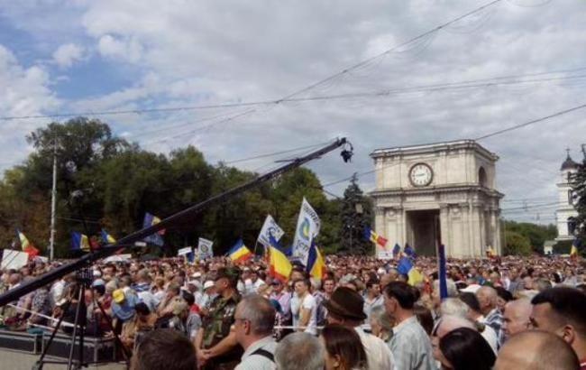 антиурядовий мітинг у Кишиневі