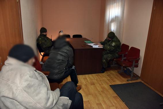 Затримані у Мар'їнці пособники ДНР