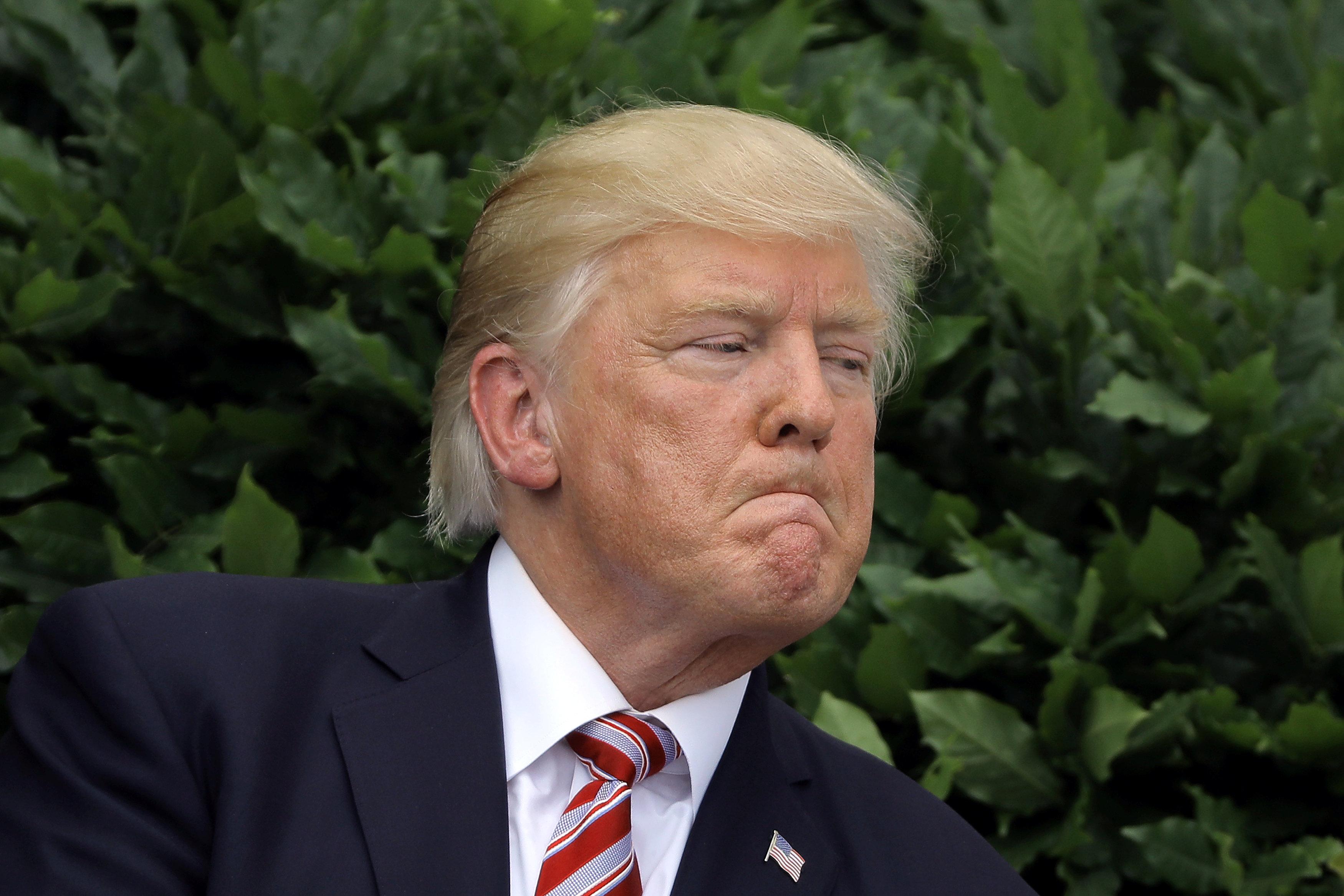 трамп президент сша 2024. трамп сша год рождения. дональд трамп 2022. у байдена нашли около 20 секретных документов, сообщили сми. трамп сша год рождения.