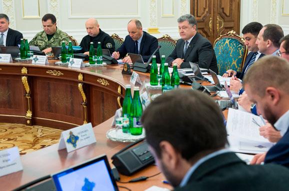 Турчинов назвав Муженка одним із відповідальних за вибухи на складах у Калинівці
