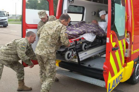У Луганській області в ДТП постраждали п’ятеро прикордонників