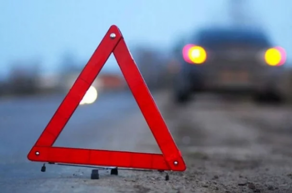 У Києві в житловому будинку прогримів вибух, є постраждалий
