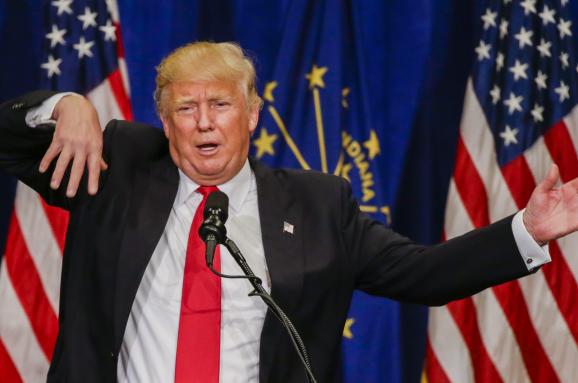Сенатор боїться, що Трамп втягне США у третю світову війну