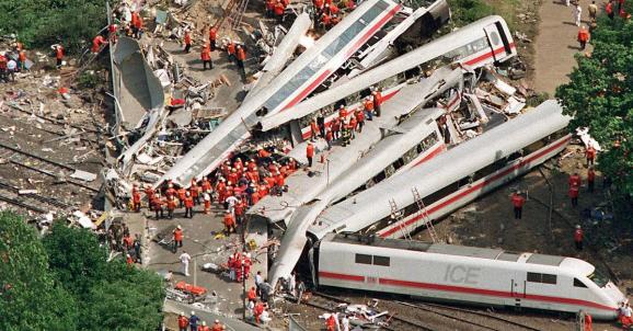 залізнична аварія Німеччина Ешеде
