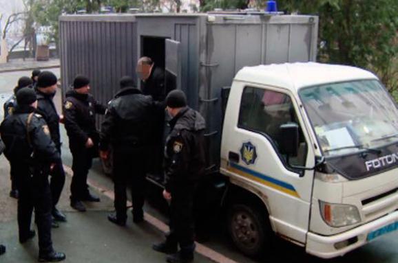 У Житомирі суд арештував зловмисників за викрадення «ювелірки» на 15 млн грн