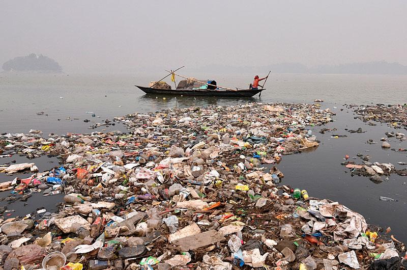 Почему гигантское мусорное пятно в Тихом океане нельзя убирать?