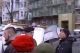 Михайло Жизневський-молодший (посередині) з Андрієм Парубієм на вулиці Грушевського в середмісті Києва. Тут його й вбили бійці "Беркуту"