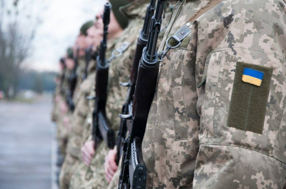 Бойовики 21 раз обстріляли українські позиції, один військовий загинув