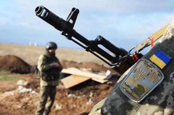 35 обстрілів, 2 бійців ЗСУ поранено — Доба в АТО