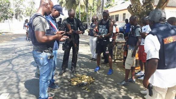 Бойовики стріляли в готелі у Кот-д'Івуарі - фото 2