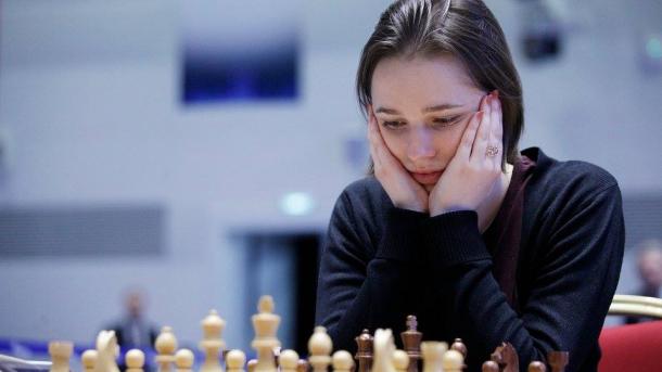 Украинка Мария Музычук вышла в четвертьфинал ЧМ в России Украинка Мария Музычук вышла в четвертьфинал ЧМ в России
