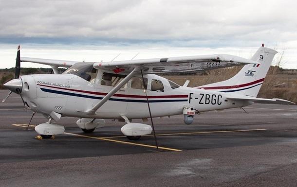 Літак Cessna 206