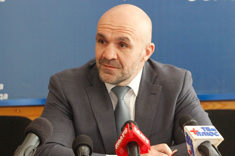 Владислав Мангер