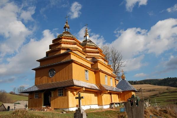 Церква у селі Лосинець