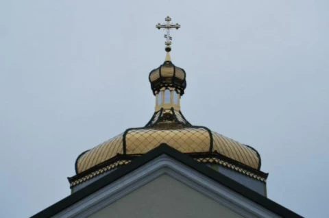 Купол церкви в деревне Скобелка