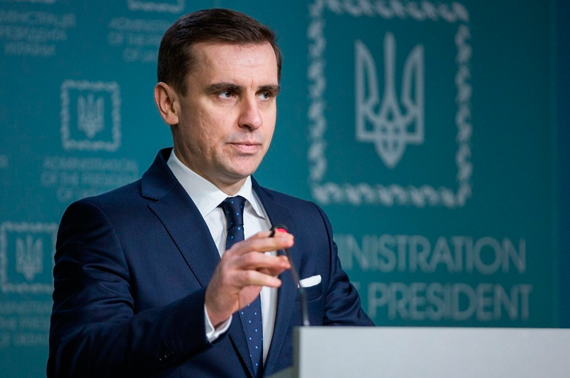 Костянтин Єлісєєв