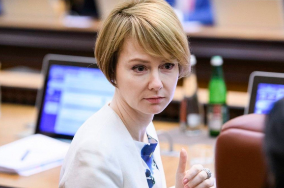 Олена Зеркаль