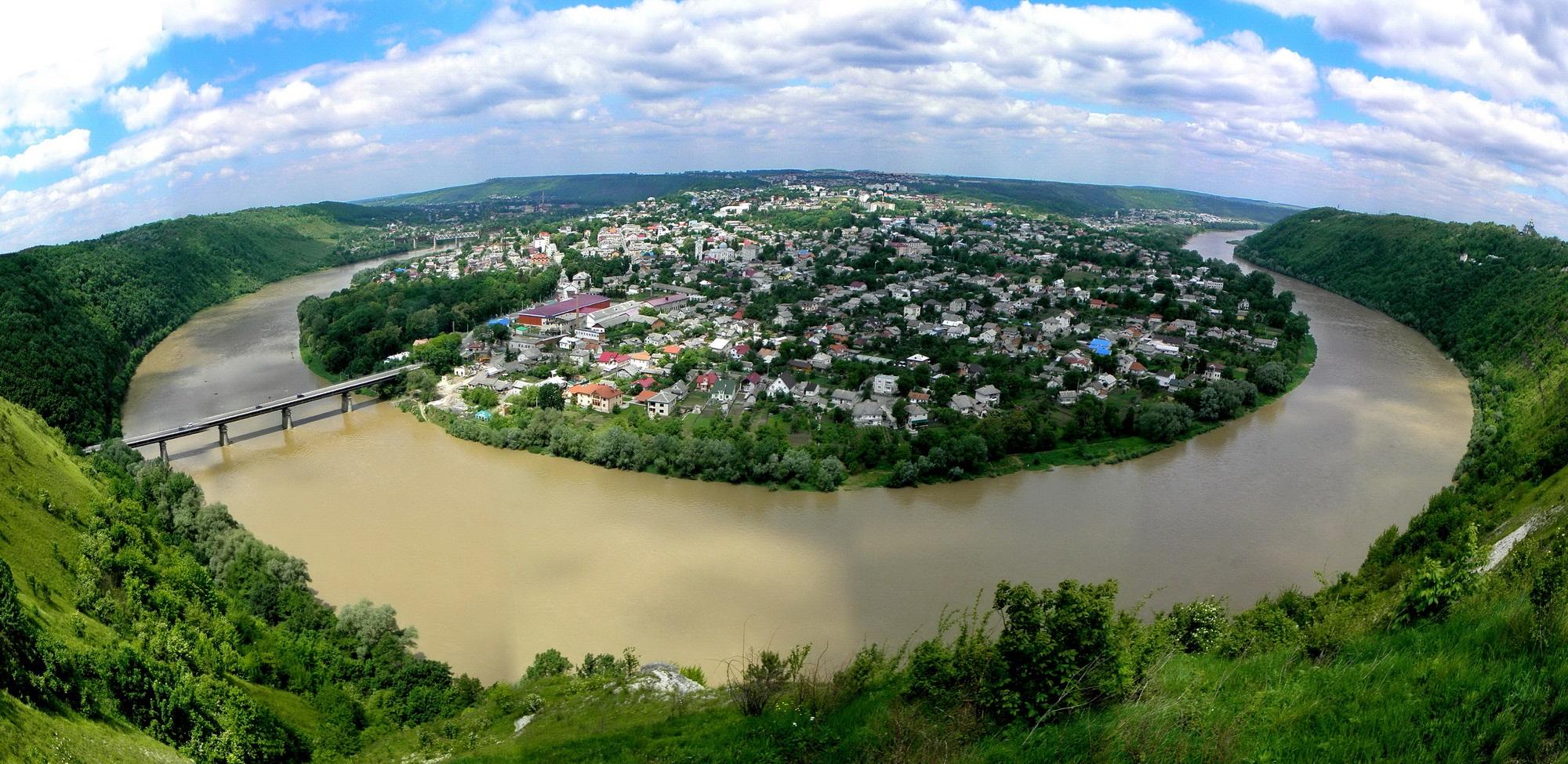 Тернопольская область. Залещики Тернопольская область. Украина , Тернопольская обл. , Залещики. Залещики город. Река Днестр Камянец Подольск.