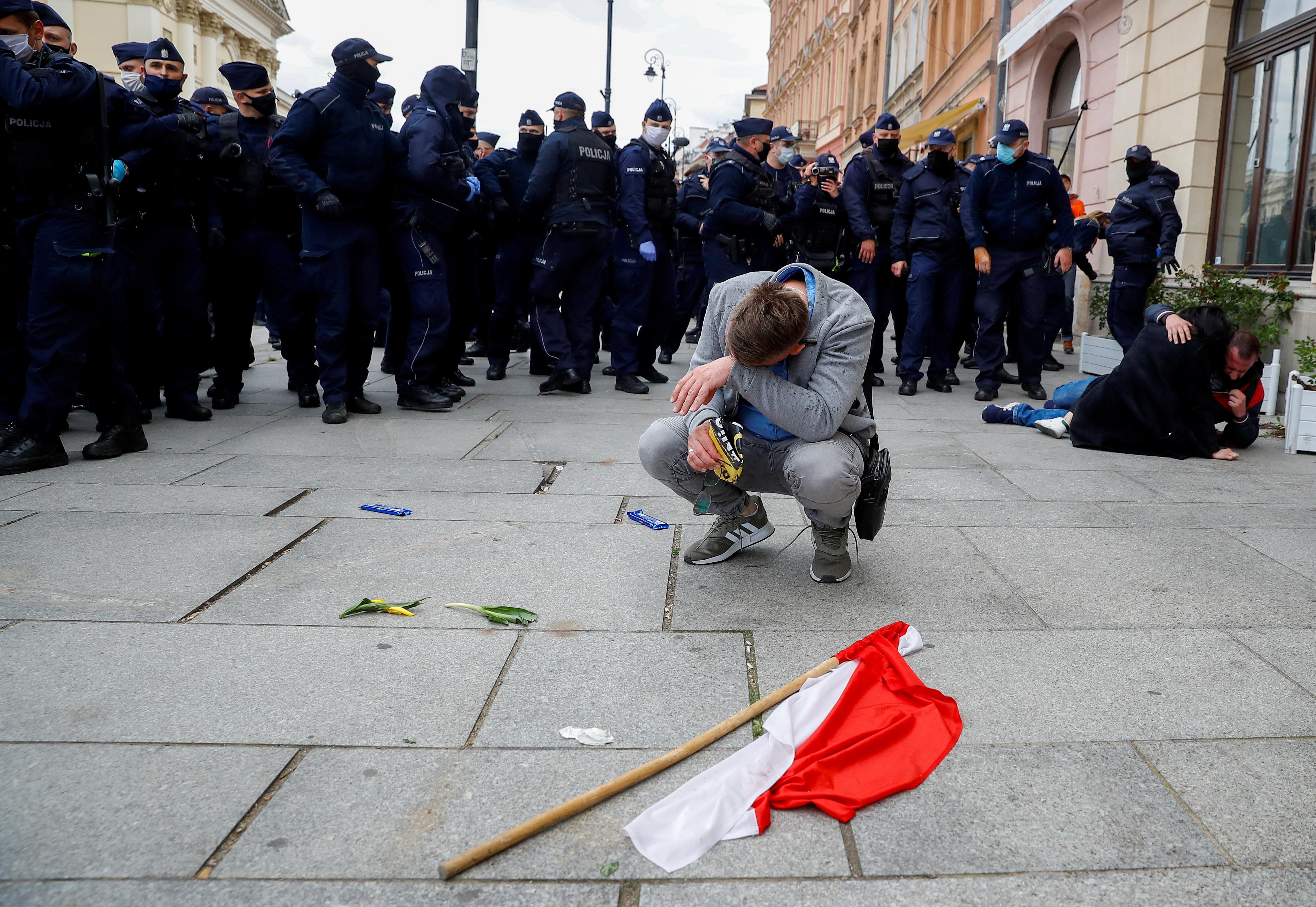 Что случилось в польше. Митинги в Польше 2020. Протесты в Варшаве 2020. Протесты в Польше.