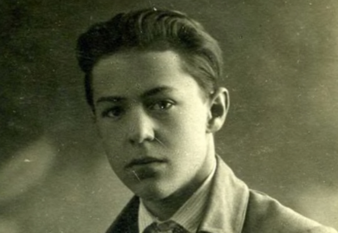 Юнацька світлина Валер'яна Підмогильного 