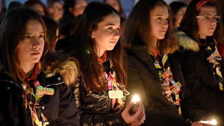 Минулорічні заходи, пов'язані з Вифлеємським вогнем миру, у Словенії 