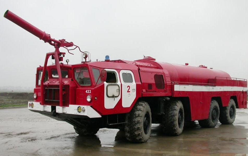 На виставці покажуть найбільший пожежний аеродромний автомобіль АА-60 "Ураган"