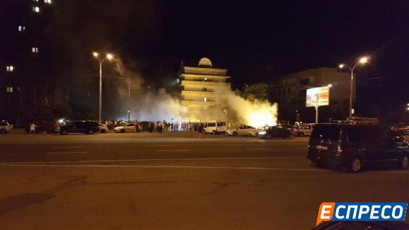 Дело \"Торнадо\": возле суда возобновились столкновения между полицией и протестующими