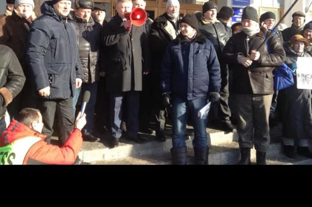 Мітинг під Чернігівською облрадою