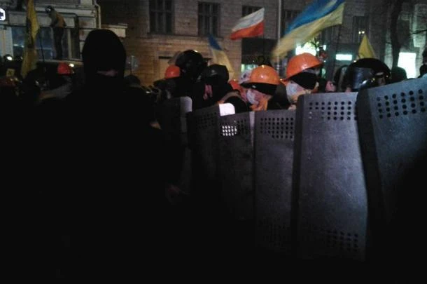 Трофейні щити бійців Самооборони Майдану