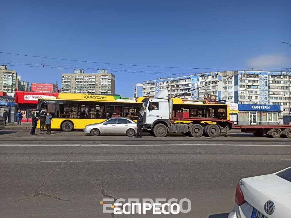 аварія на Маяковського