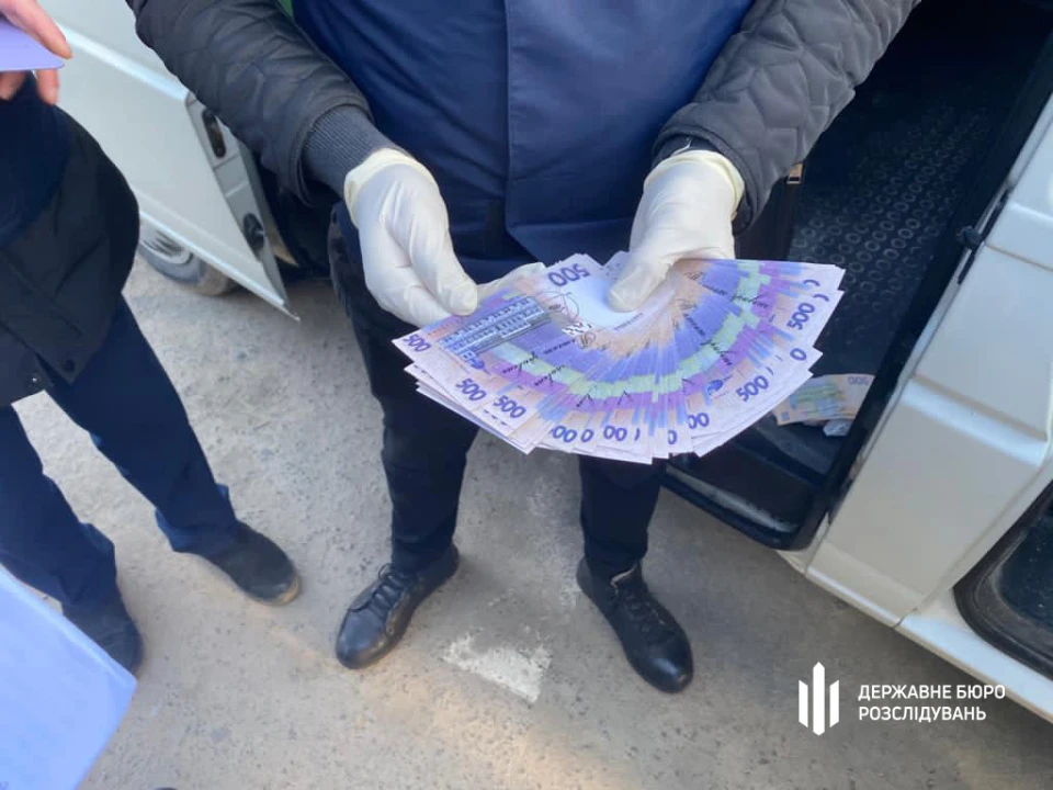 Военнослужащий на Львовщине воровал бензин и организовал две подпольные АЗС