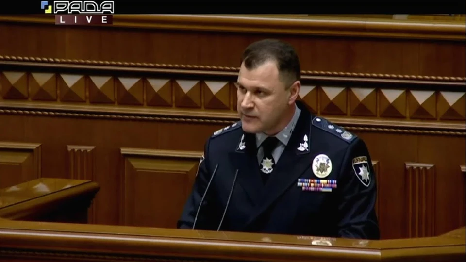 Голова Нацполіції визнав, що свастику на ОПУ намалювали уже після завершення акції на підтримку Стерненка