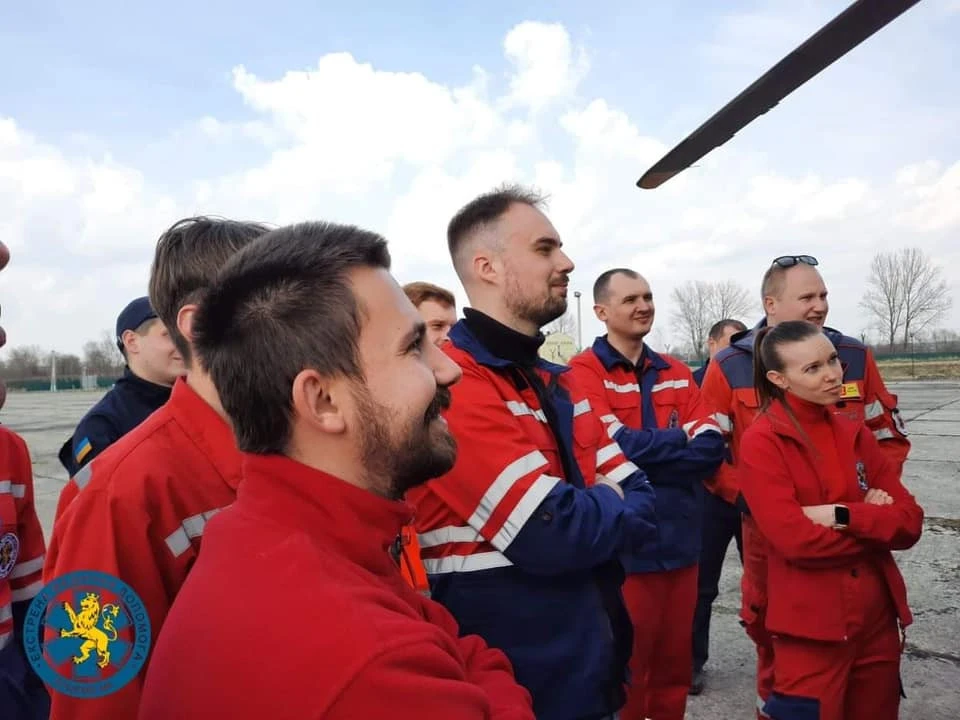команда першої аеромедичної бригади Львівщини
