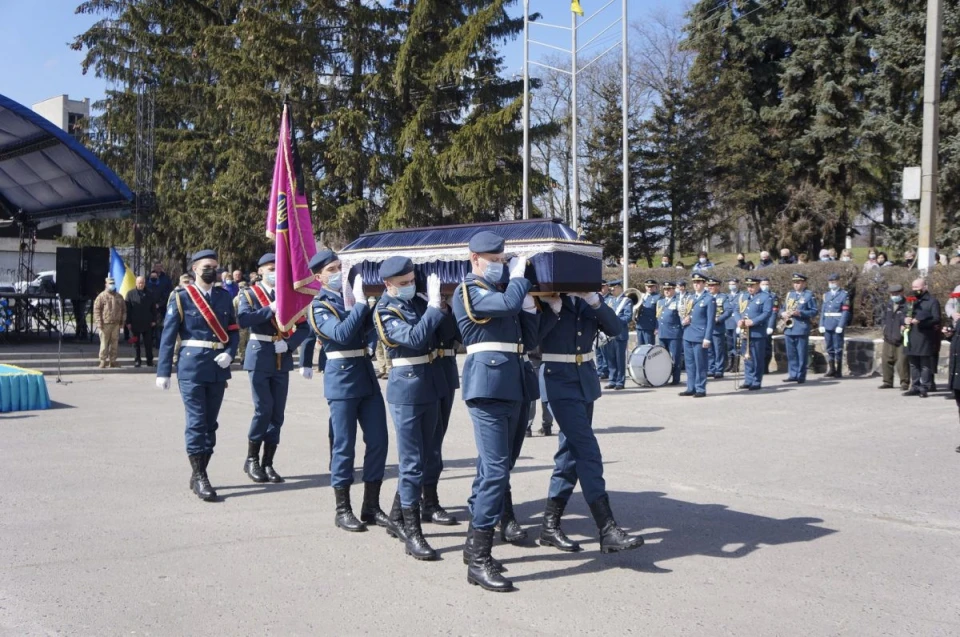 Церемонія прощання з Віктором Гелебрантом