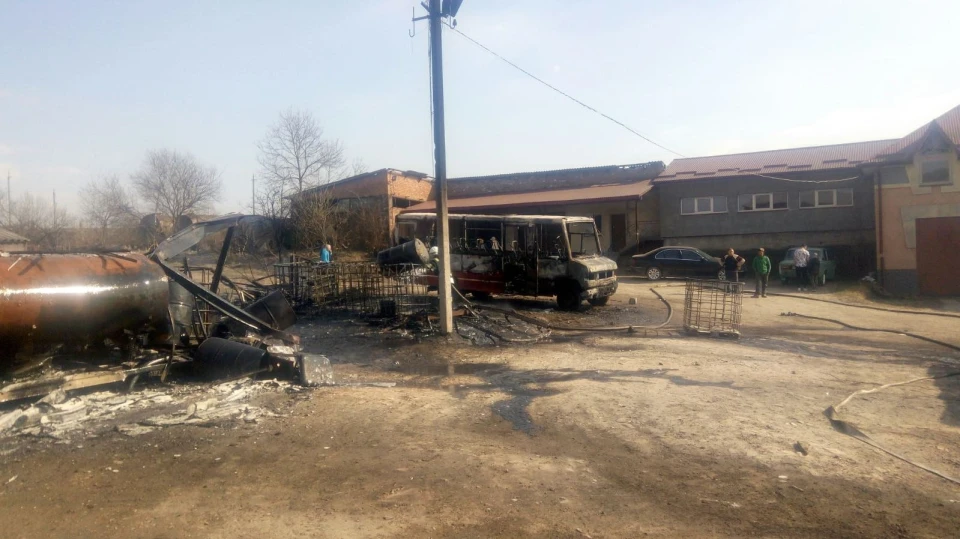 автобуси