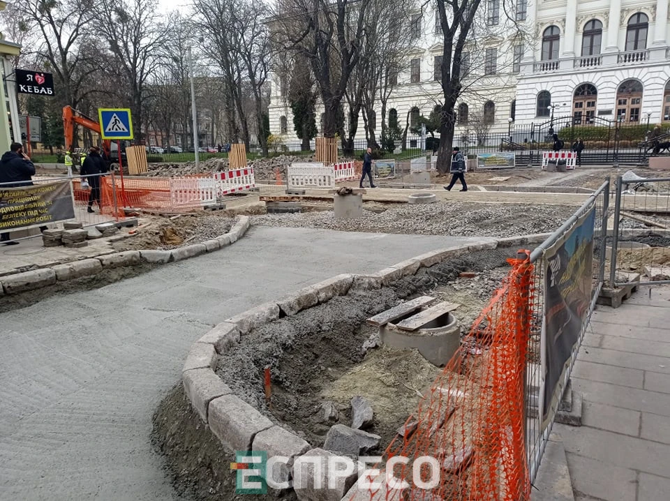 реконструкція вулиці Бандери у Львові
