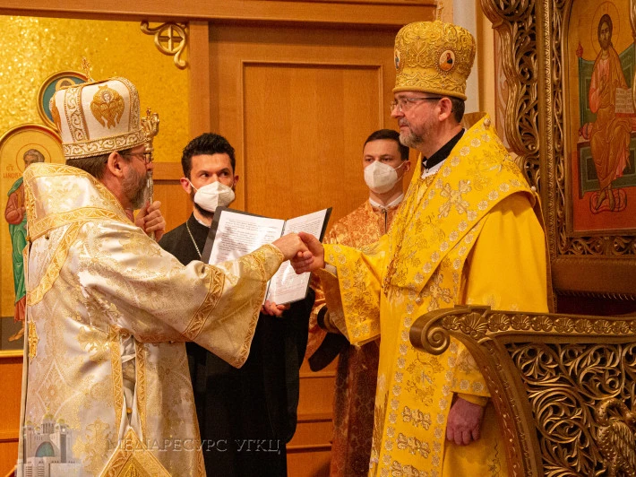 інтронізація