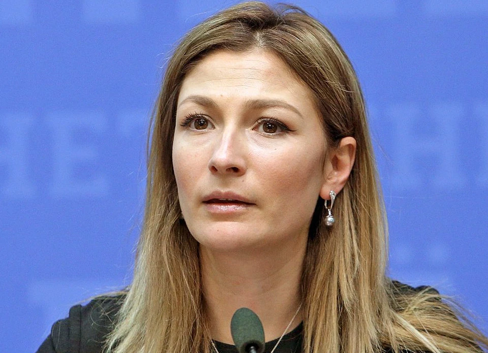 Еміне Джапарова