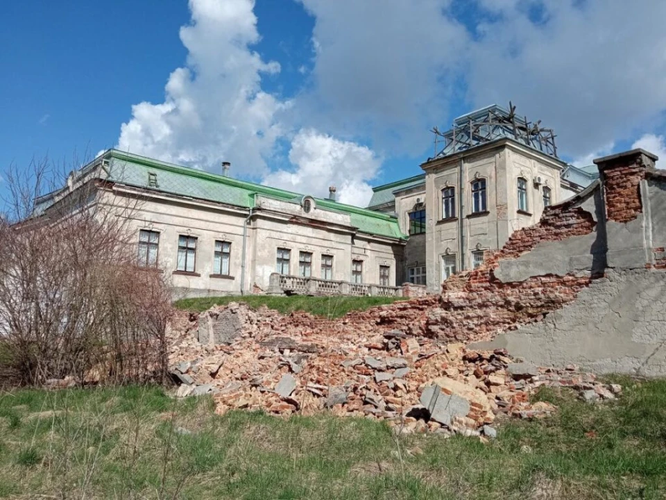 Палац Потоцьких у Червонограді