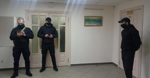 захист дисертації Киви