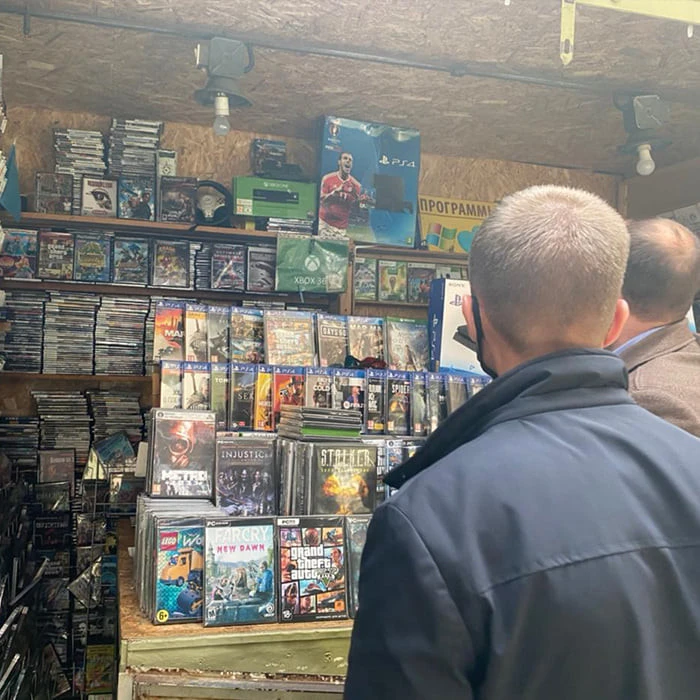 Продавали конфіденційні дані українців: прокуратура Києва оголосила підозру зловмисникам