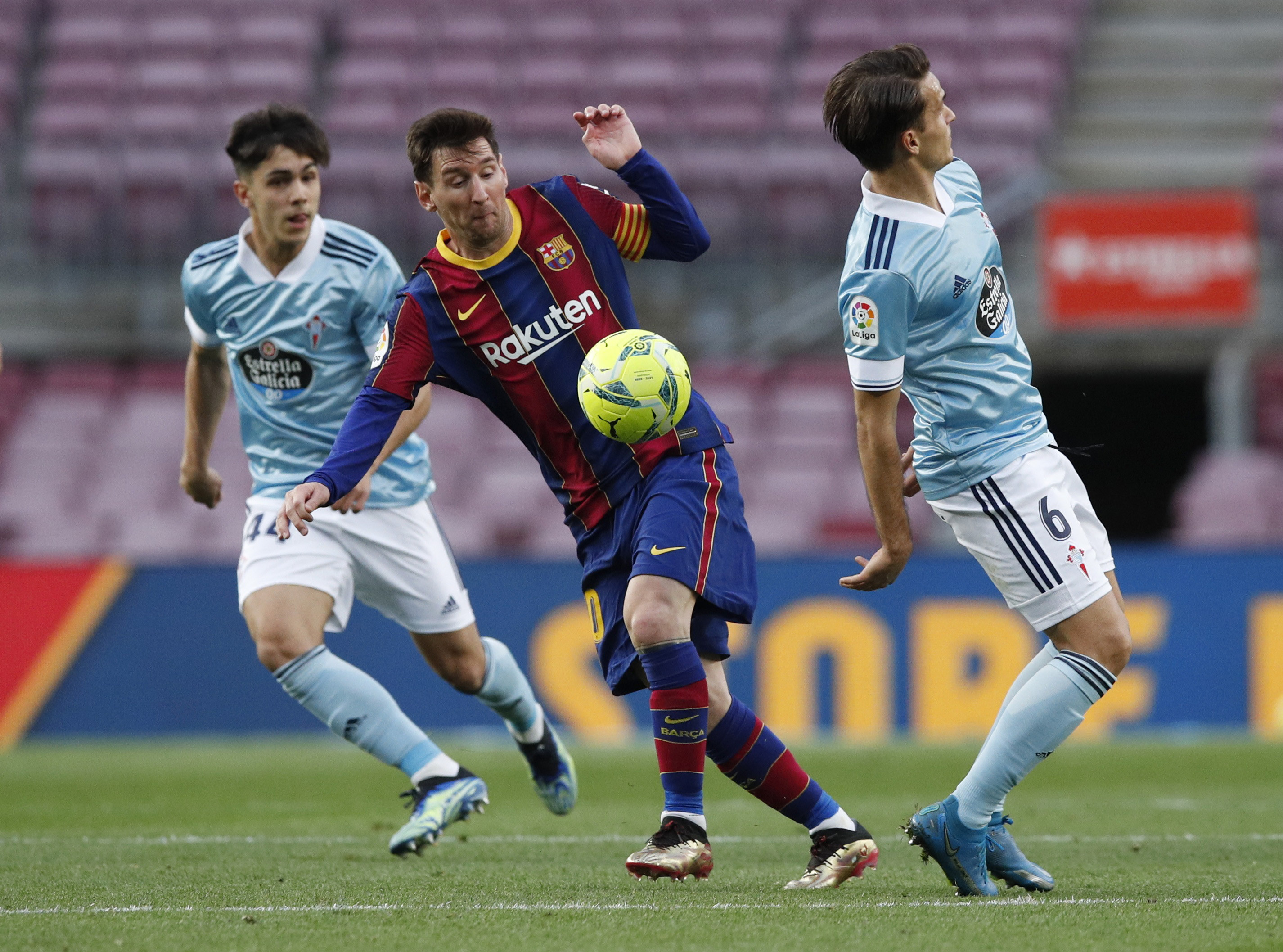 Барселона Сельта Виго. Барселона проиграла. Барселона Сельта 3-1.