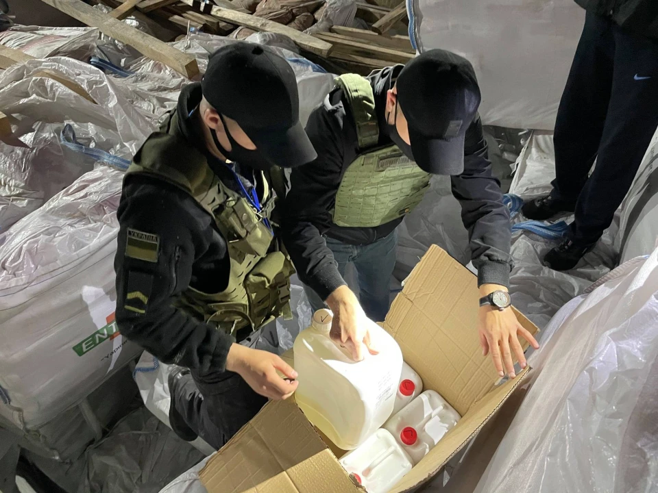 У Миколаєві виявили рекордні 13 тонн контрабанди
