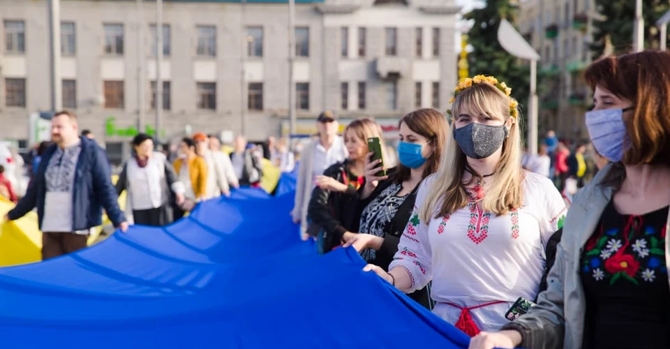 парад вишиванок