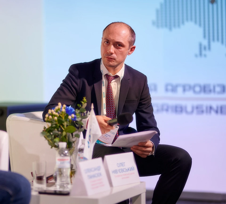 Олег Нів'євський