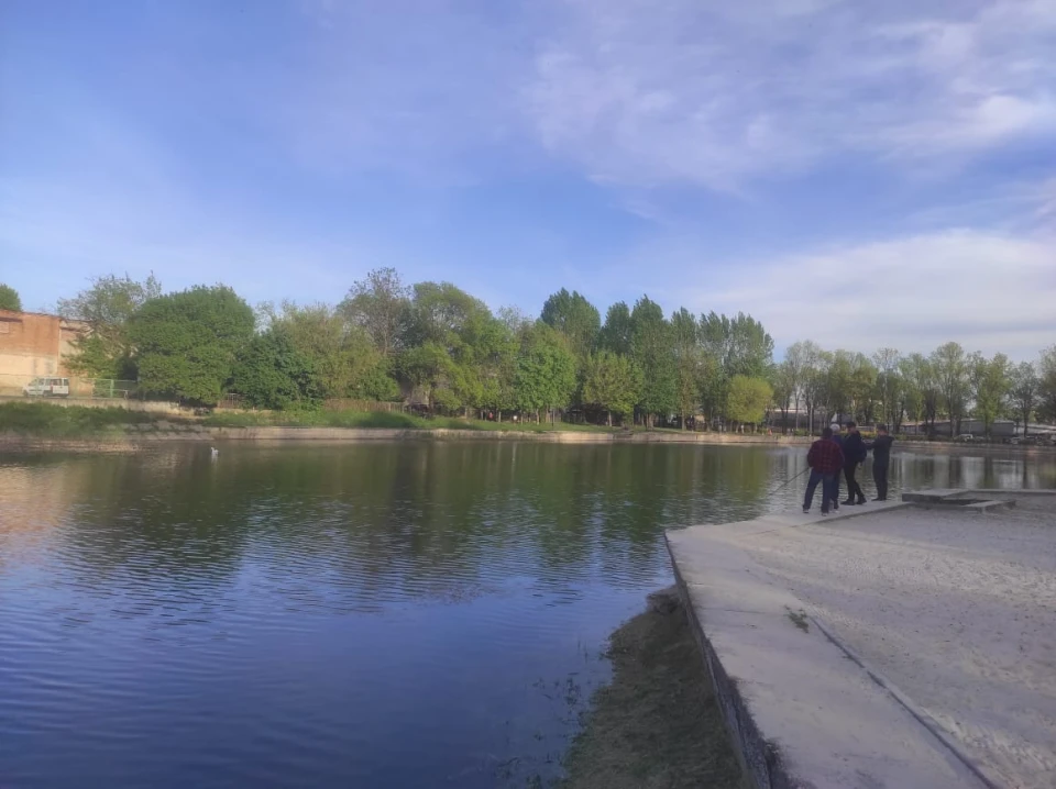 Левандівське озеро