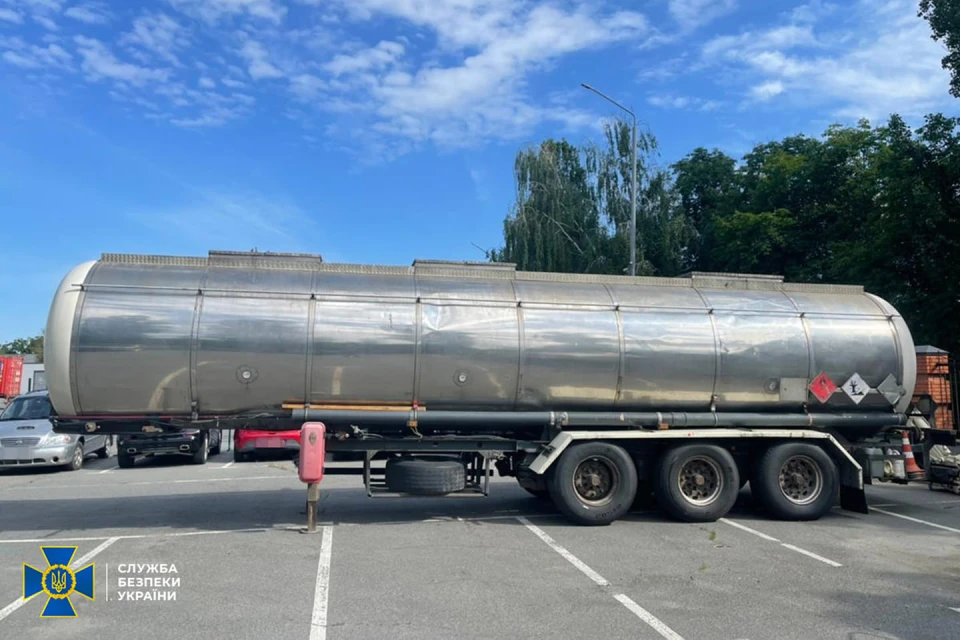 СБУ запобігла ввезенню в Україну хімікатів із РФ
